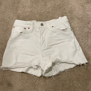 Levi’s High Rise white jean shorts